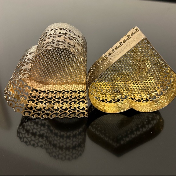 Metal Rose Heart Trinket Box - Picture 5 of 14